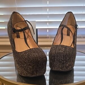 Shoe Republic LA Black Tweed Platform Heels